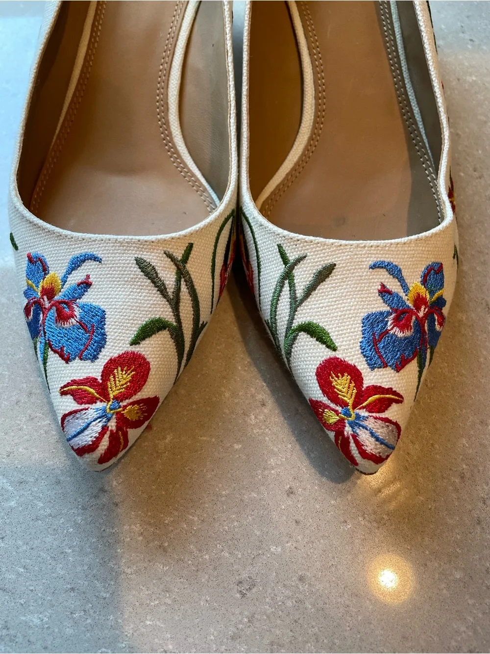 Tory Burch Elizabeth Ivory Floral Kitten Heel